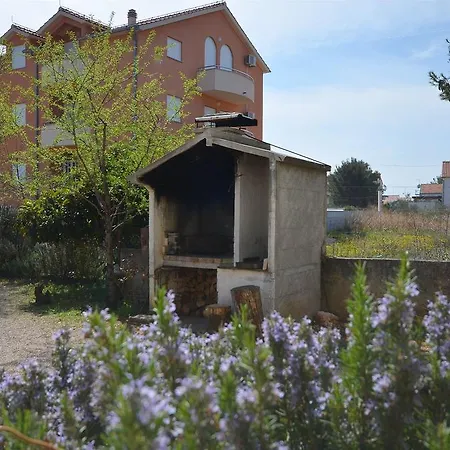 Apartment Branka Vodice